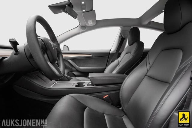 2022 TESLA MODEL 3 - 11