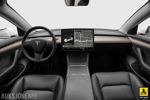 2022 TESLA MODEL 3 - 19