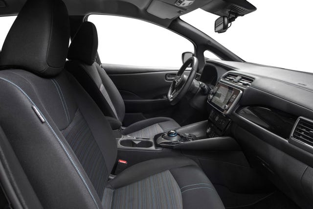 2022 NISSAN LEAF - 23