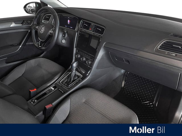 2018 VOLKSWAGEN GOLF - 17