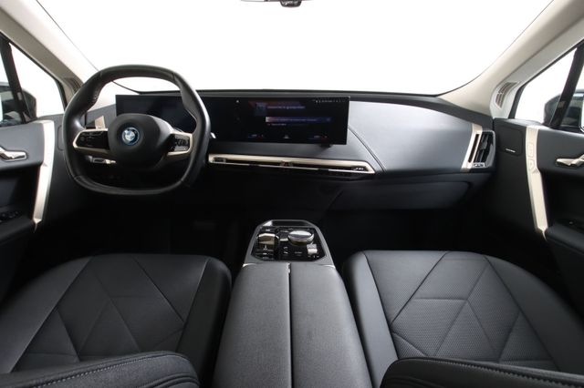 2022 BMW IX XDRIVE 40 - 18