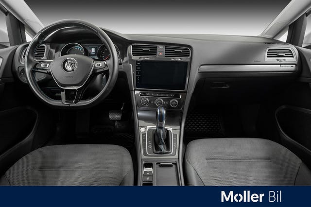 2019 VOLKSWAGEN GOLF - 18