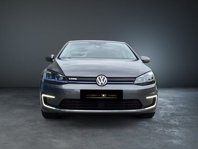 WVWZZZAUZJ8904986 2018 VOLKSWAGEN GOLF-1