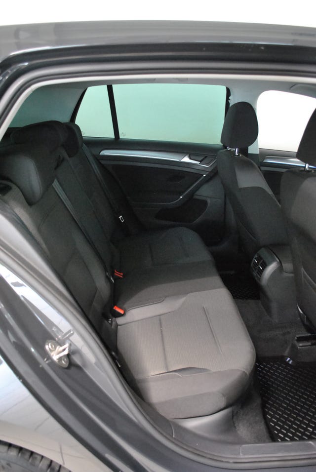 WVWZZZAUZJ8900944 2018 VOLKSWAGEN GOLF-5