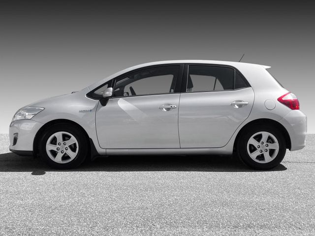 2011 TOYOTA AURIS - 9