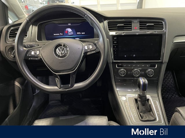 2019 VOLKSWAGEN GOLF - 14