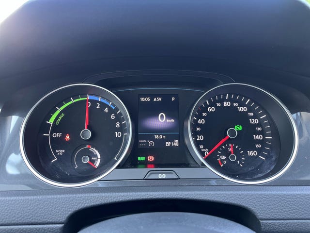 2019 VOLKSWAGEN GOLF - 13