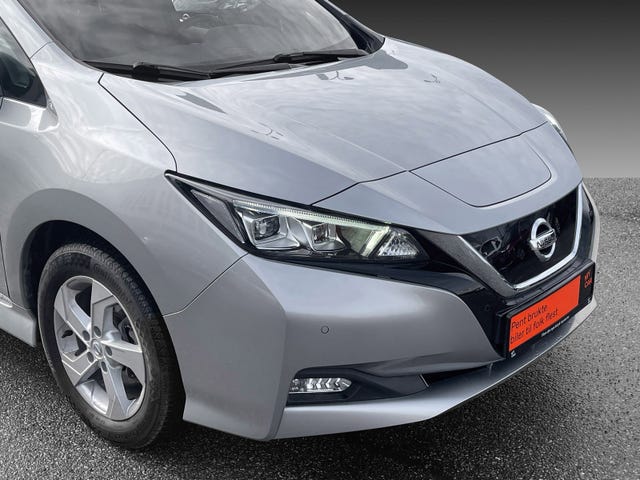 2021 NISSAN LEAF - 9