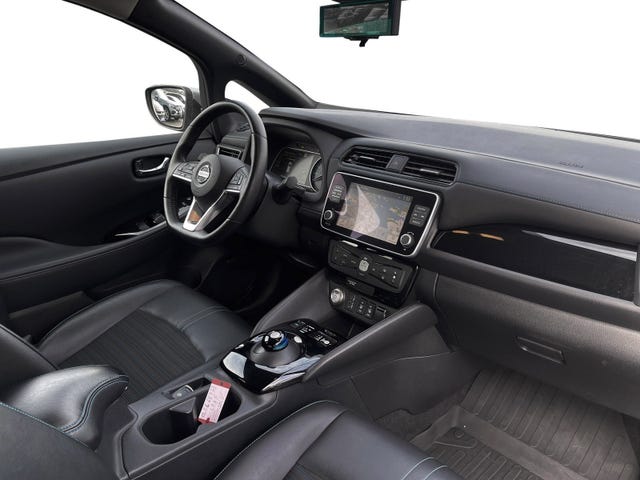 2021 NISSAN LEAF - 16