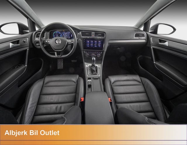 2019 VOLKSWAGEN GOLF - 24