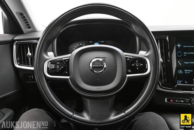 2018 VOLVO V90 - 33