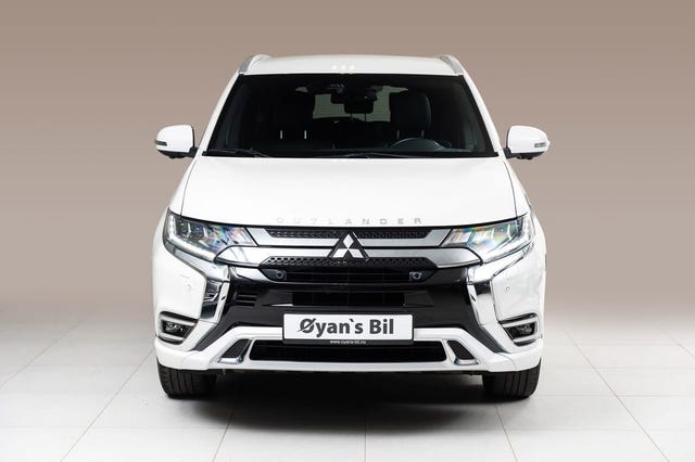 JMBXDGG3WLZ018459 2020 MITSUBISHI OUTLANDER-1