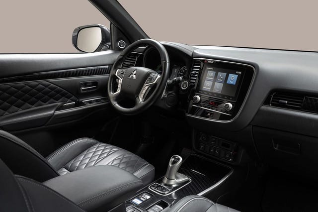 2020 MITSUBISHI OUTLANDER - 28