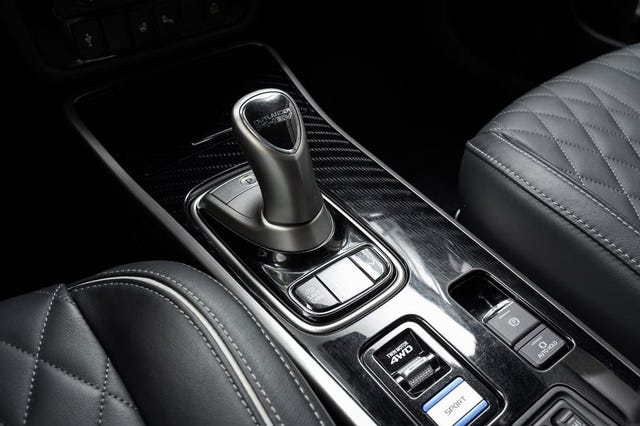 2020 MITSUBISHI OUTLANDER - 13