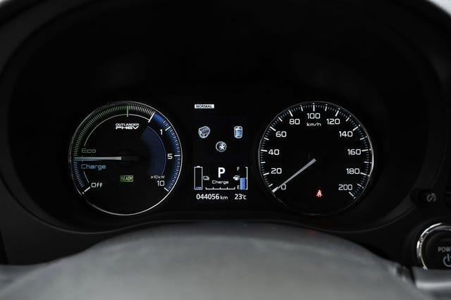 2020 MITSUBISHI OUTLANDER - 20