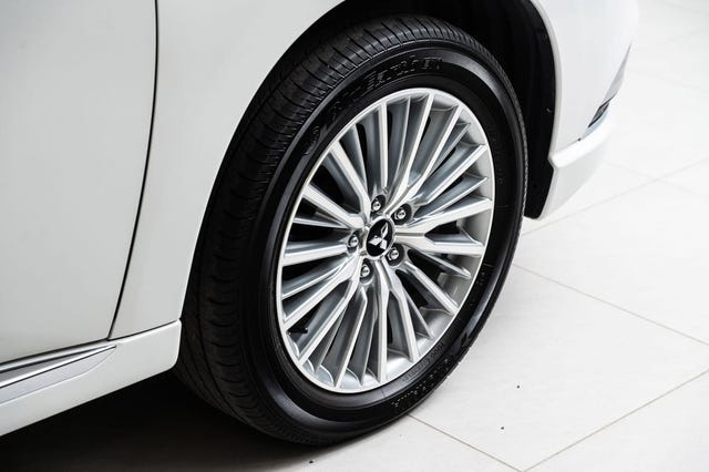 2020 MITSUBISHI OUTLANDER - 8