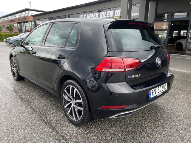 WVWZZZAUZK8902925 2019 VOLKSWAGEN GOLF-1