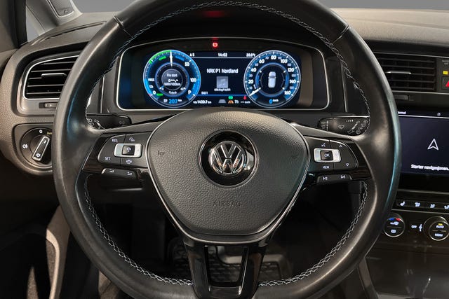 2019 VOLKSWAGEN GOLF - 8
