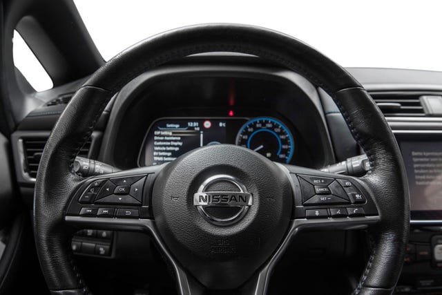 2021 NISSAN LEAF - 14
