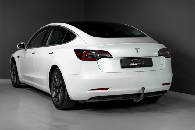 5YJ3E7EB9KF459582 2019 TESLA MODEL 3-1