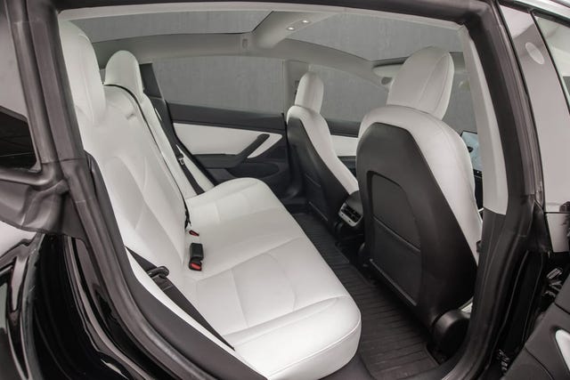 2019 TESLA MODEL 3 - 16