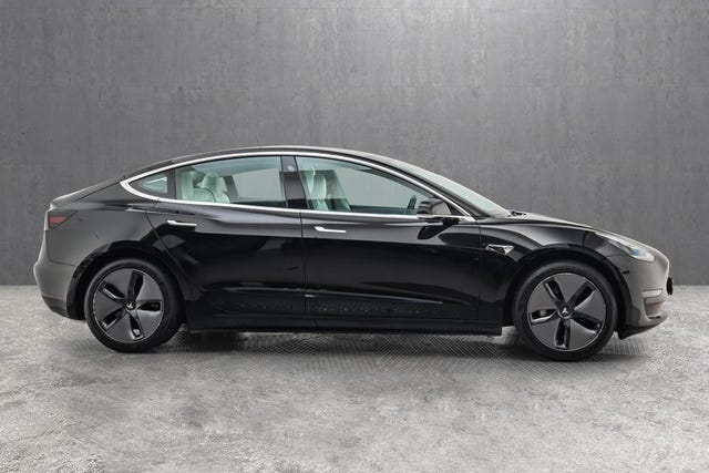 5YJ3E7EB0KF217389 2019 TESLA MODEL 3-5