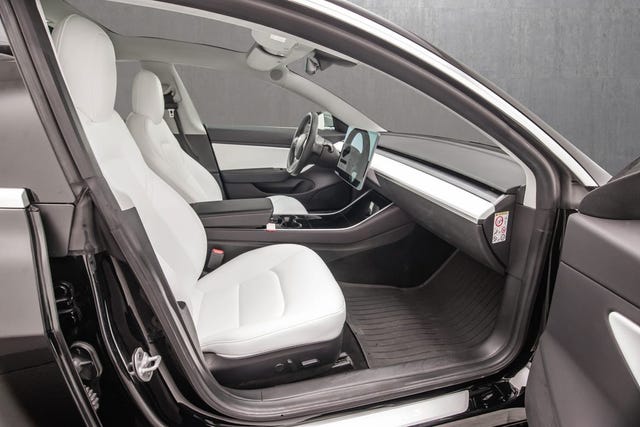 2019 TESLA MODEL 3 - 14