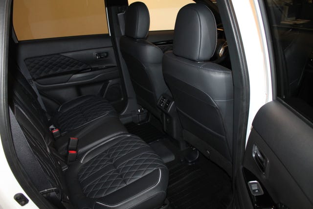 2020 MITSUBISHI OUTLANDER - 12