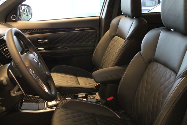 2020 MITSUBISHI OUTLANDER - 11