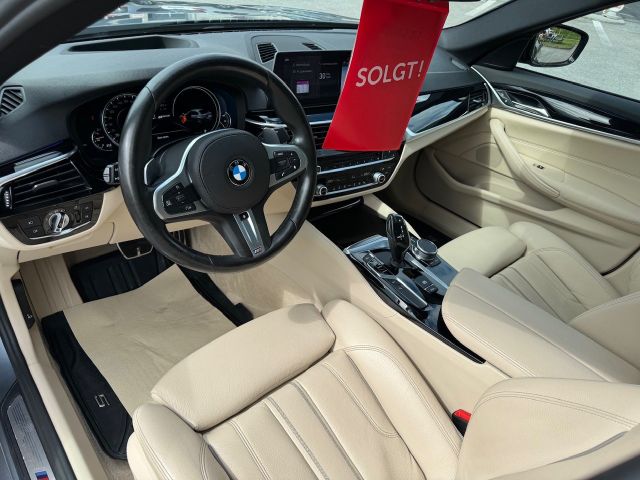 2017 BMW 5-SERIE - 12