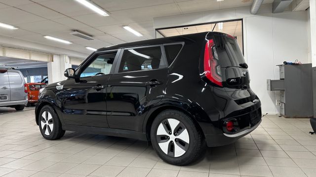 KNAJX81EFG7009907 2016 KIA SOUL-3