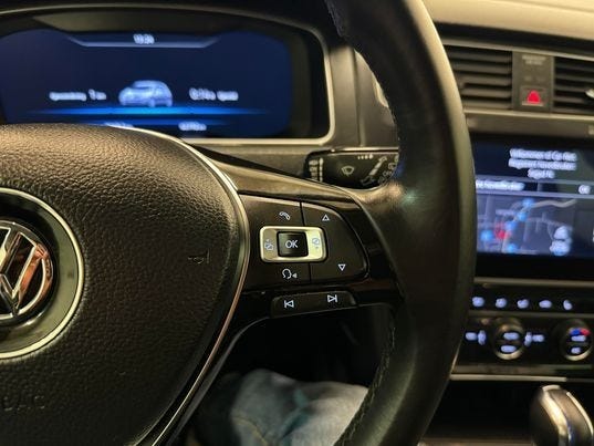 2018 VOLKSWAGEN GOLF - 10