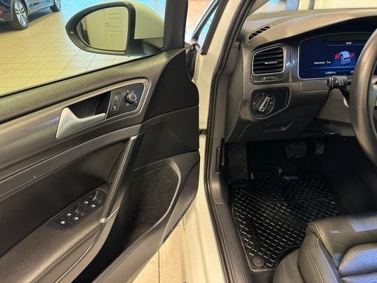 2018 VOLKSWAGEN GOLF - 7