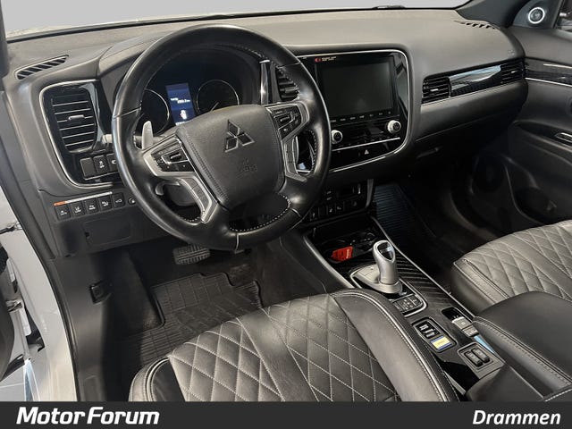 2020 MITSUBISHI OUTLANDER - 8