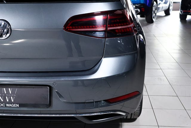 2019 VOLKSWAGEN GOLF - 13