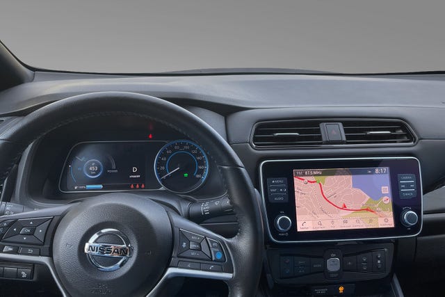 2021 NISSAN LEAF - 13