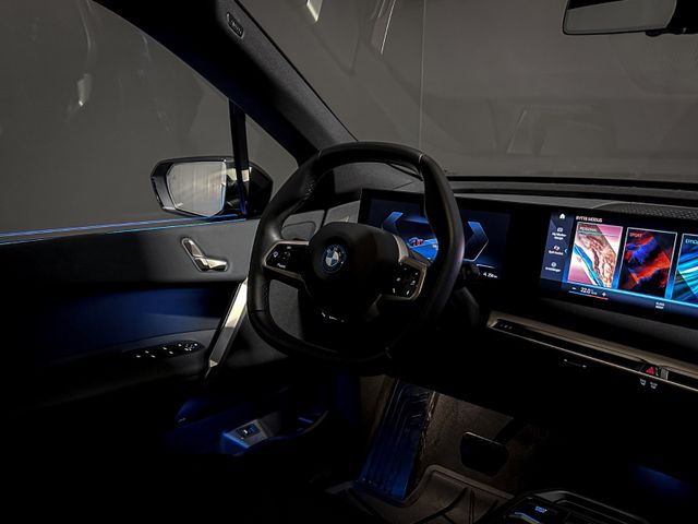 2022 BMW IX XDRIVE 40 - 22