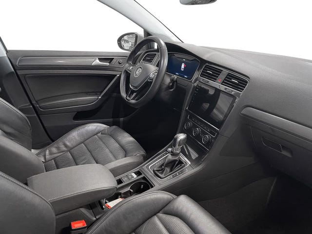 2018 VOLKSWAGEN GOLF - 26