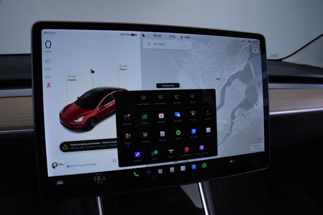 2019 TESLA MODEL 3 - 15