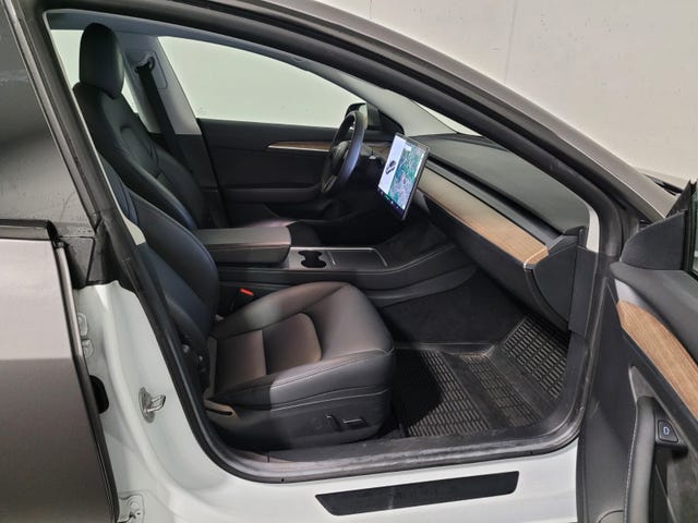 2021 TESLA MODEL 3 - 23