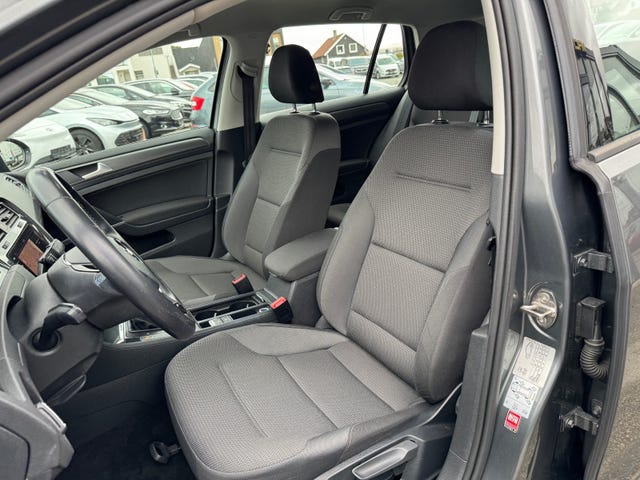 2019 VOLKSWAGEN GOLF - 8