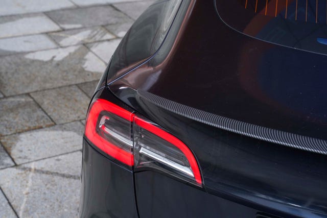 2019 TESLA MODEL 3 - 10
