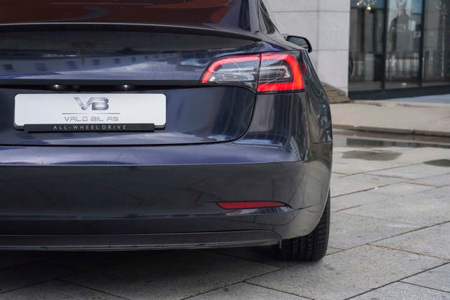 2019 TESLA MODEL 3 - 9
