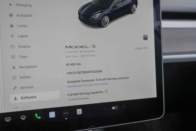 2019 TESLA MODEL 3 - 14