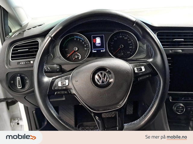 2019 VOLKSWAGEN GOLF - 9