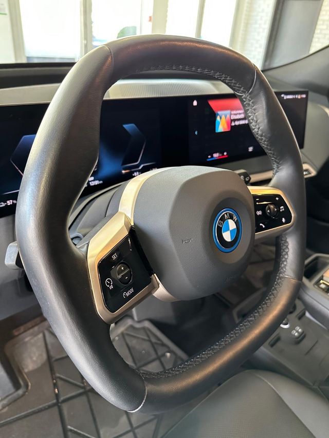 2022 BMW IX XDRIVE 40 - 23