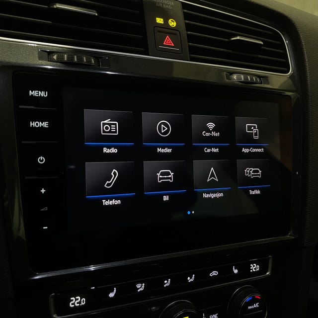 2018 VOLKSWAGEN GOLF - 36