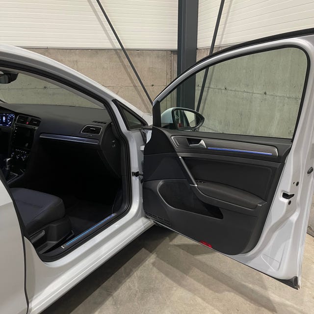 2018 VOLKSWAGEN GOLF - 20