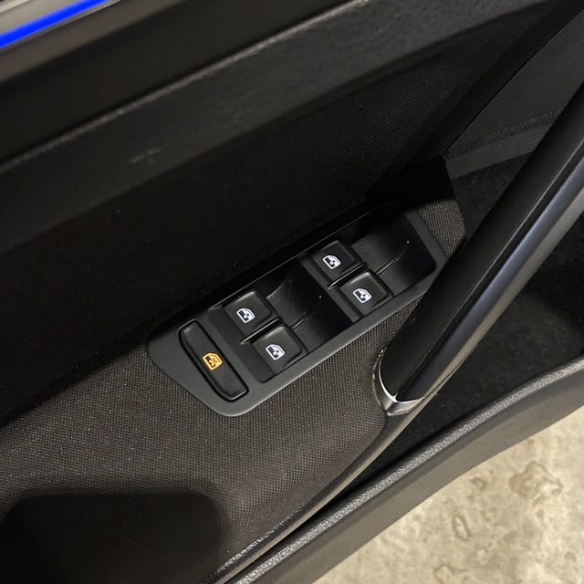 2018 VOLKSWAGEN GOLF - 23