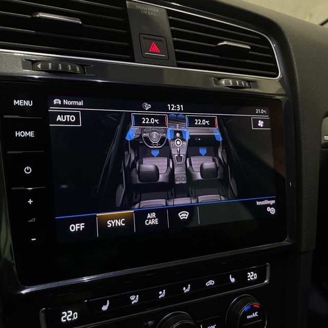 2018 VOLKSWAGEN GOLF - 43